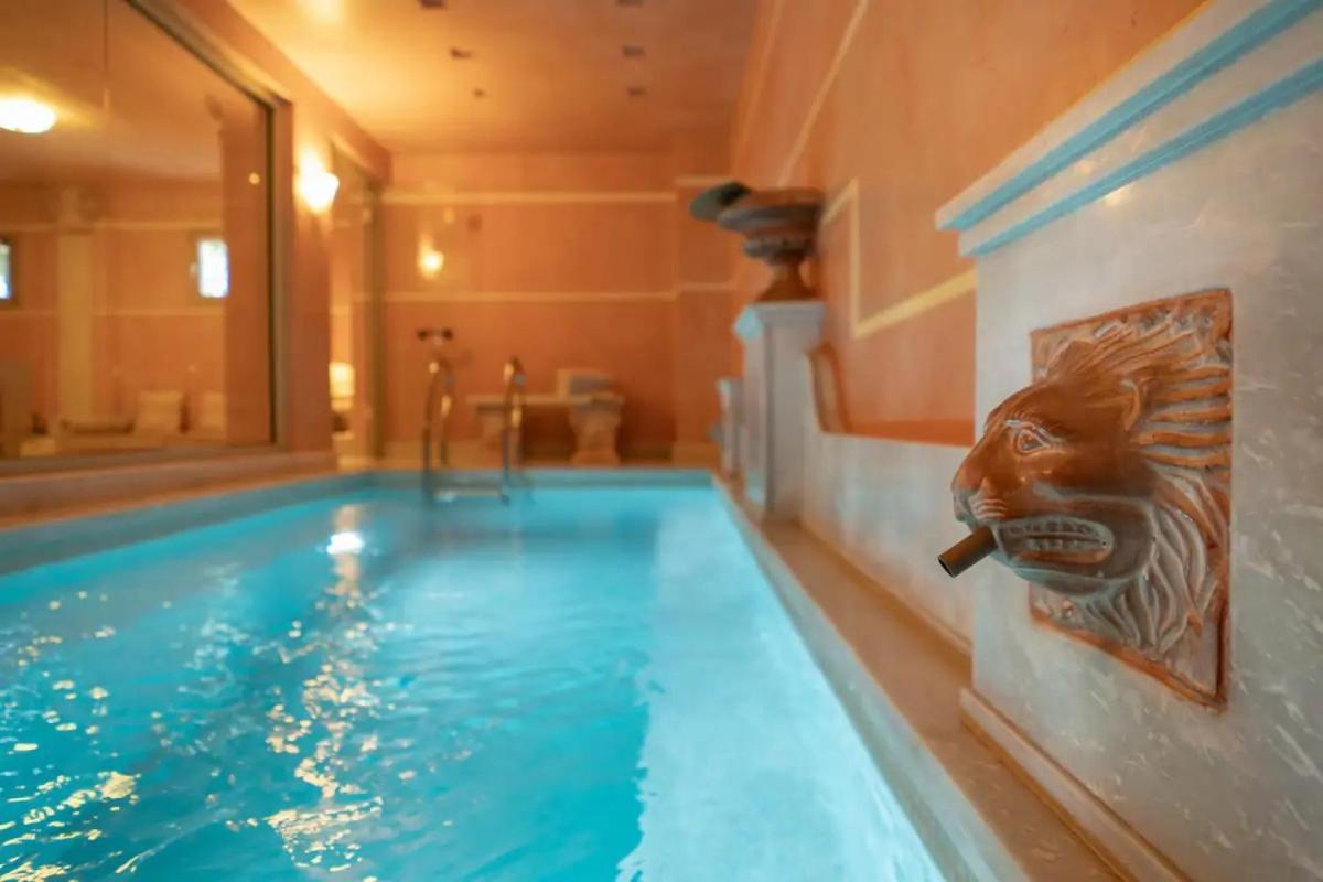 Unique Room With Indoor Pool & Attic Alli Meria Экстерьер фото