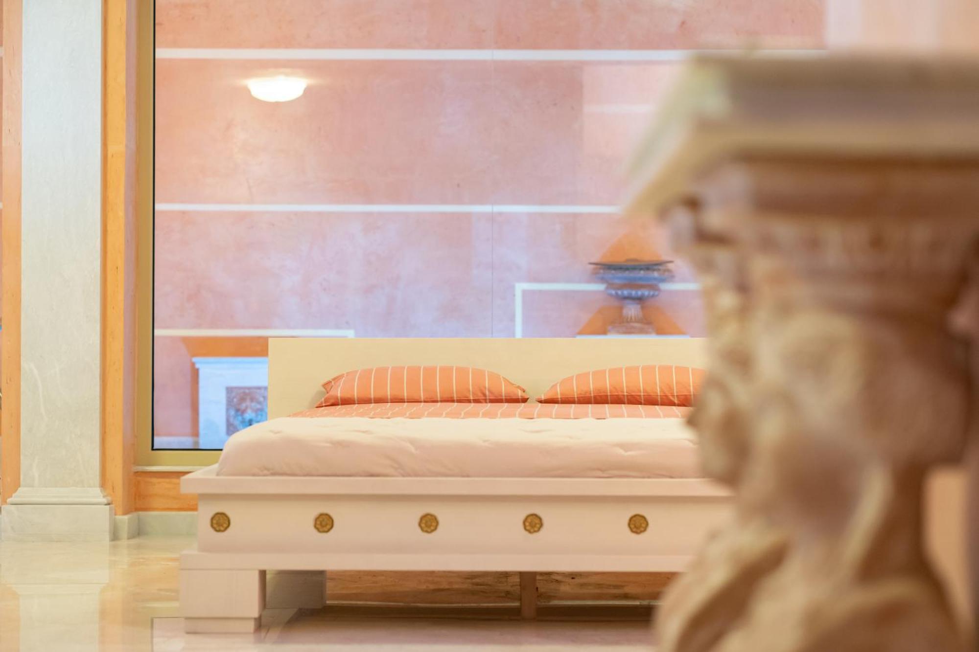 Unique Room With Indoor Pool & Attic Alli Meria Экстерьер фото